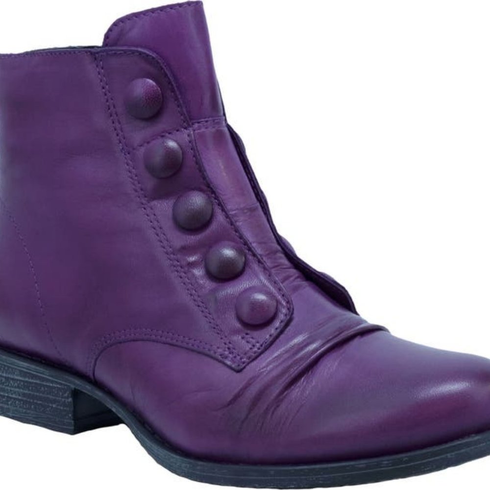 Purple Leather Ankle Boots/Booties with Stylish Buttons and Zipper